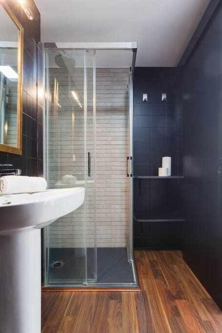 Apartamento Para 4 Con Terraza En El Centro 赫罗纳 外观 照片