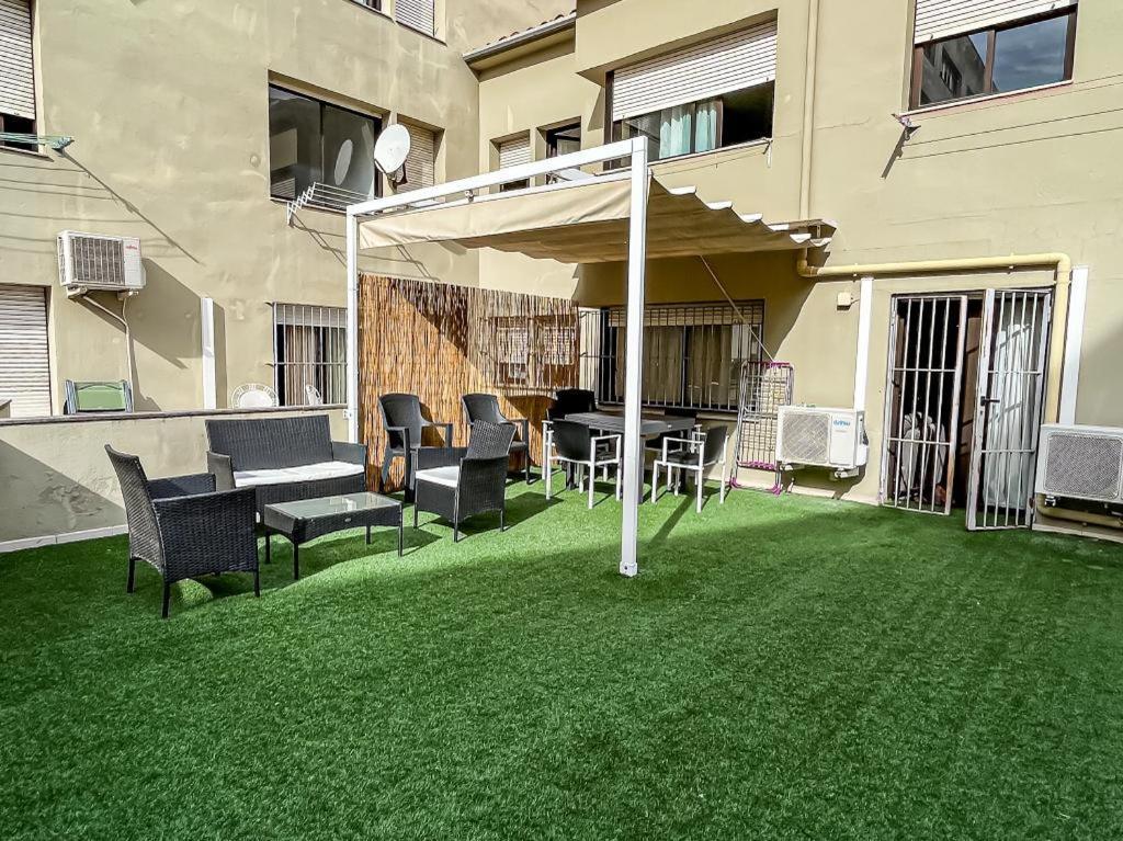 Apartamento Para 4 Con Terraza En El Centro 赫罗纳 外观 照片